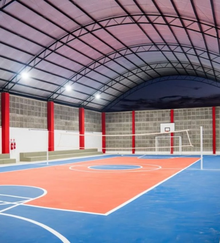 Munic�pio inaugura Gin�sio de Esportes na Escola Luiz Mangueira de Souza�